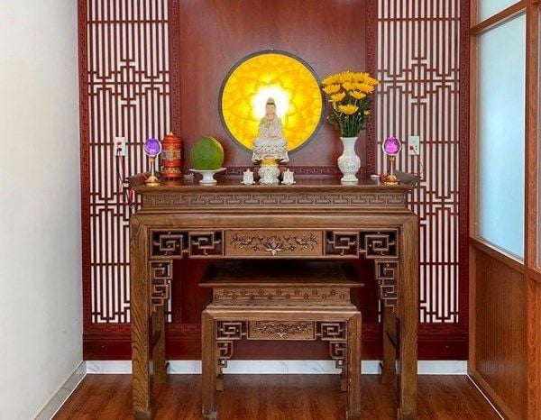 huong-dan-bai-tri-ban-tho-phat-dep_6850d2e29f714ec99cc07240b56ac711_grande